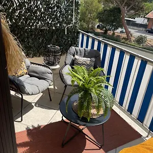Appartement Terrasse Plein Sud Au Calme, Deux Doubles, Antibes
